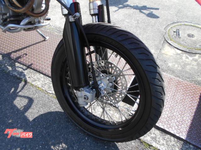 ホンダ ＸＲ２５０　モタード　２００６年　ＤＥＬＴＡマフラー　リアキャリア＆ＢＯＸ　デジタルメーターの画像（大阪府