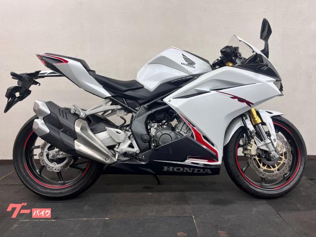 ＣＢＲ２５０ＲＲ　ＡＢＳ付きモデル　ＥＴＣ・ヘルメットホルダー