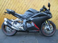 ホンダ　ＣＢＲ２５０ＲＲ　ＥＴＣ　バックステップ　フェンダーレス　スクリーン　レバー