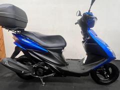 スズキ　アドレスＶ１２５Ｓ　ＴＯＰケース付き