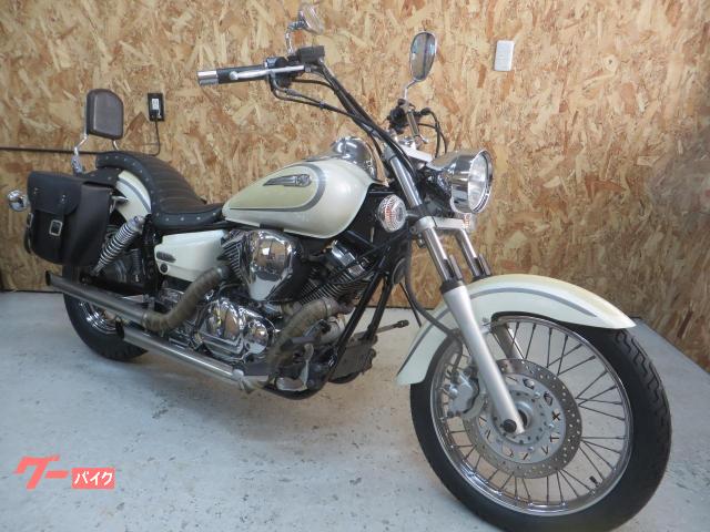 ドラッグスター２５０　タイヤ前後新品・マフラー・カスタムシート・サイドバッグ