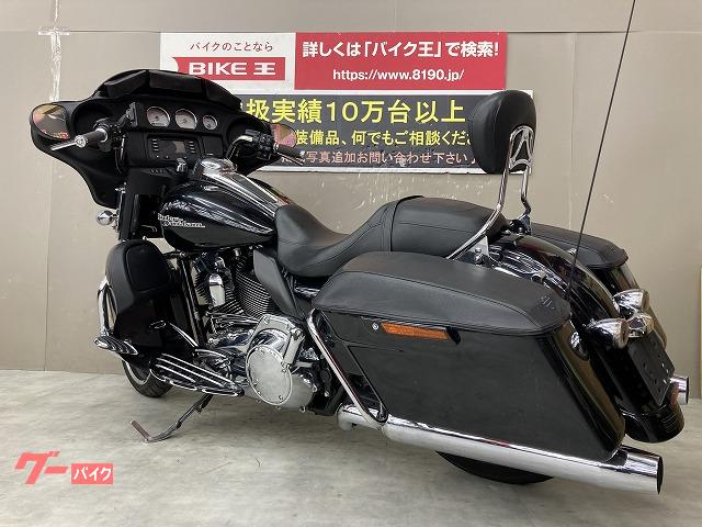 新しいスタイル ハーレーストリートグライド FLHX ハーレー純正OPタイプ フロアボード フットボード 前後 ツーリング ソフテイル 