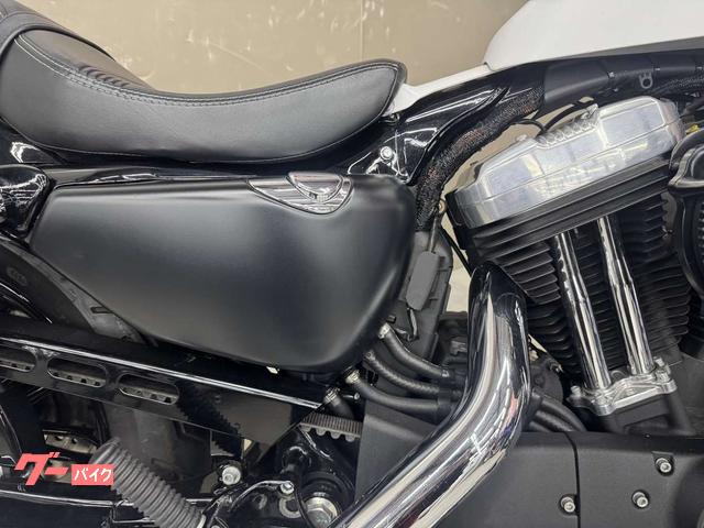 GIVI 【セール中！4/30 23:59まで】GIVI PLO8400MK サイドケース