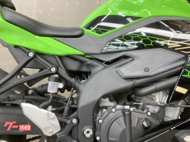 カワサキ Ninja ZX－25R SE 2021年モデル エンジン