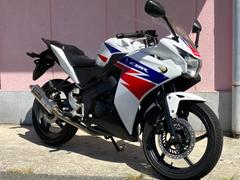 ホンダ　ＣＢＲ１２５Ｒ　２０１３年モデル　エンデュランスマフラー／グリップヒーター／ＬＥＤヘッドライト