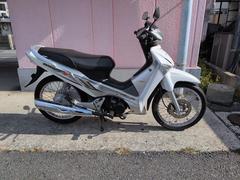 輸入車・他メーカー　ＷＡＶＥ１２５Ｉ