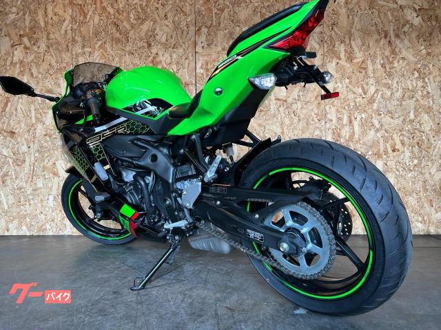 車両情報:カワサキ Ninja ZX−25R | カワサキ正規取扱店リアルアイズ 