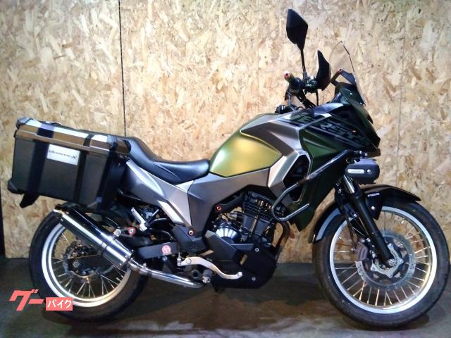 ＶＥＲＳＹＳーＸ　２５０　ツアラーカスタム仕様　ＥＴＣ　エンジンガード　フォグランプ　パニアケース　社外マフラー