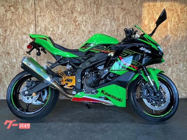 Ｎｉｎｊａ　ＺＸ−２５Ｒ　ＳＥ　ＫＲＴ仕様　後期ＺＸ２５０Ｈ型　政府認証フルエキマフラー　ベビーフェイスバックステップ　スライダー