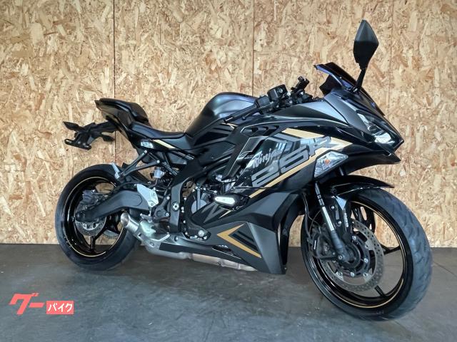 カワサキ Ninja ZX－25R SE クイックシフター装備装備