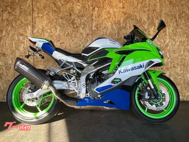 Ｎｉｎｊａ　ＺＸ−４ＲＲ　４０周年記念モデル　　アクラポマフラー政府認証　ＥＴＣ・ＵＳＢ装備　スライダー