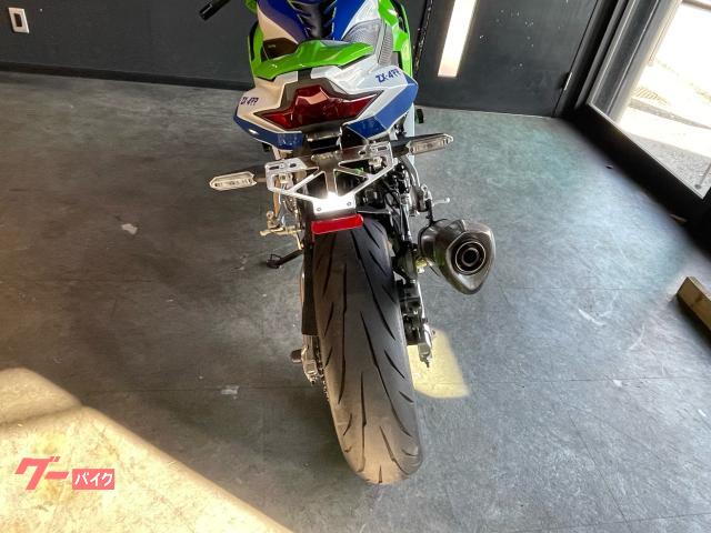 カワサキ Ninja ZX－4RR 40周年記念モデル アクラポ