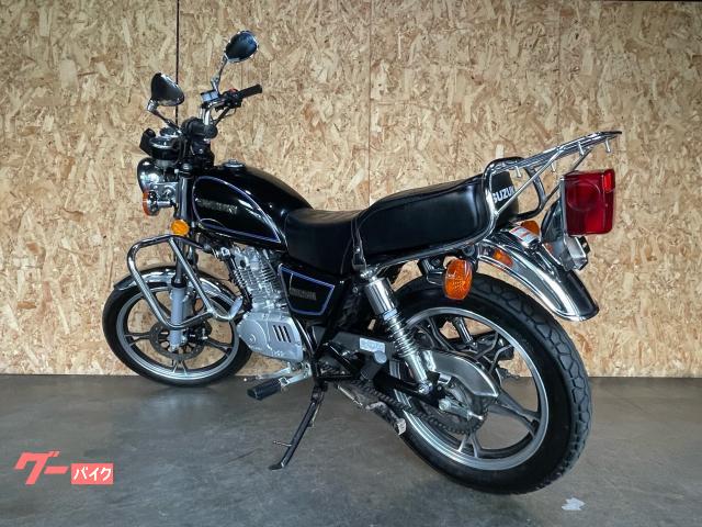 スズキ GN125H エンジンガード装備｜カワサキ正規取扱店リアル