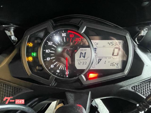カワサキ Ninja ZX－25R SE クイックシフター搭載モデル