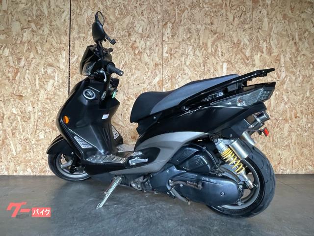 ★お支払い総額 11.2万円★ ヤマハ シグナス125X 3型！ SE44J  社外マフラー！ バックレスト！1万キロ代！通勤通学に！ 関東圏内即日配送可能です！ ヤマハ シグナスX SR SE44J型 社外マフラー｜カワサキ正規取扱