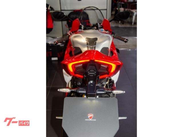 DUCATI V4 R — миниатюра 5