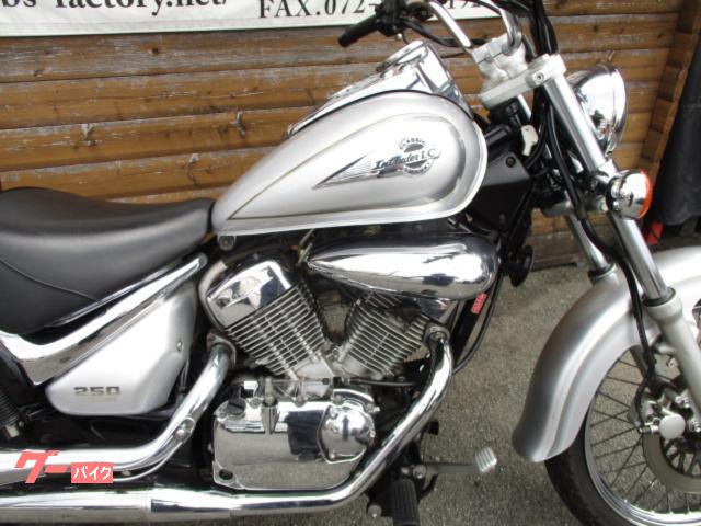 スズキ イントルーダーLC250 K1モデル サドルバッグサポート