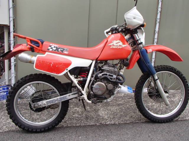 HONDA XR250R | 1988 | RED/WHITE | uncertain | details | Japanese used ...