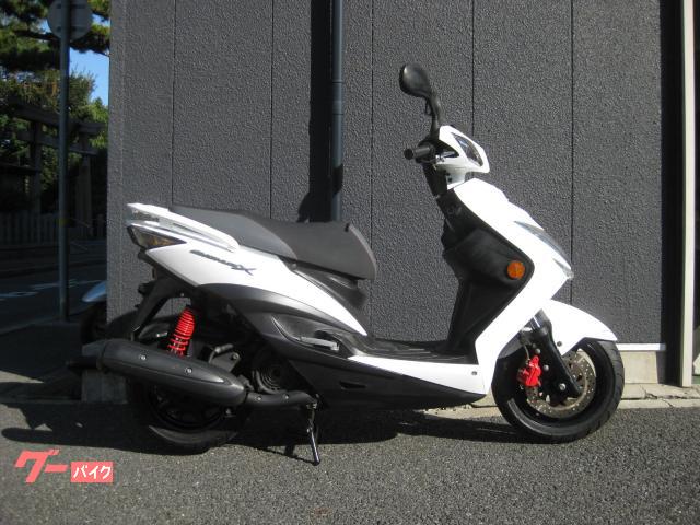 シグナスＸ　ＳＲ　３型　バッテリー・フロントタイヤ新品