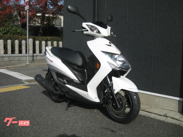 ヤマハ シグナスX SR 3型 タイヤ前後・バッテリー新品|モト ヤマハ シグナスX SR 3型 タイヤ前後・バッテリー新品|モト