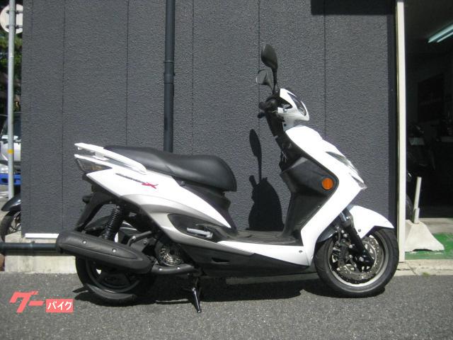 シグナスＸ　ＳＲ　タイヤ前後・バッテリー新品