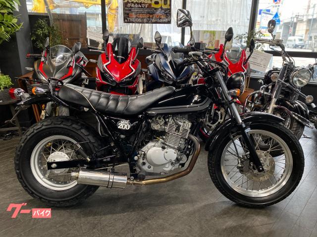 バンバン２００　カスタムフルエキ　フェンダーレス　リアキャリア　カスタムミラー