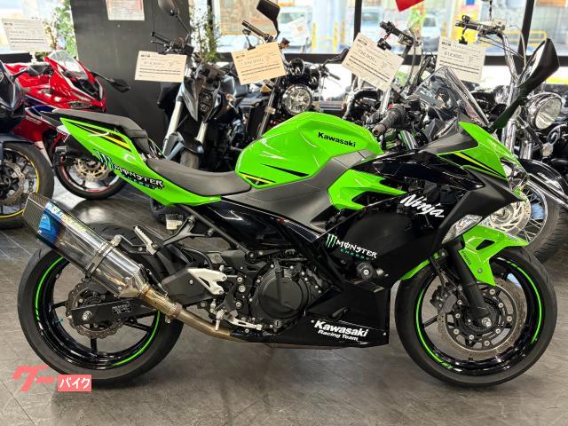 Ｎｉｎｊａ　４００　トリックスターマフラー　フェンダーレス　純正スペアキー付属　ＬＥＤヘッドライト　ＡＢＳ