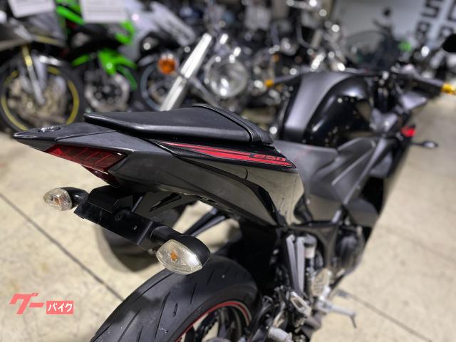 ヤマハ YZF－R25 ブラック WR'sマフラー ETC