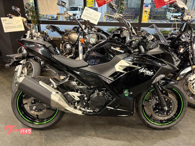 Ｎｉｎｊａ　４００　ブラック　エンジンスライダー　マルチバー　純正スペアキー付属