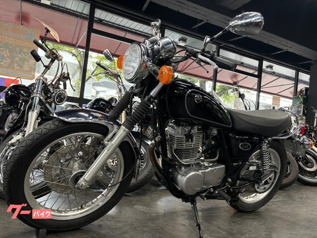ヤマハ SR400 ブラック RH01J キャブレターモデル フル