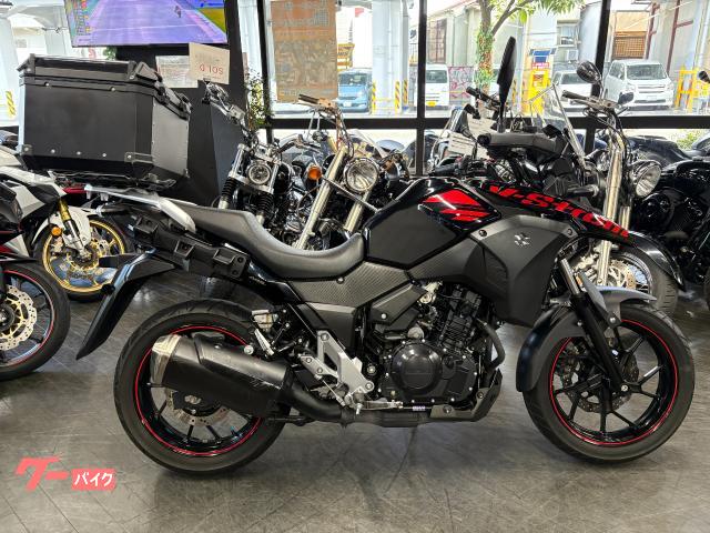Ｖ−ストローム２５０　パールネブラーブラック　リアキャリア