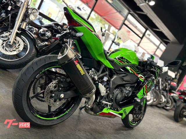 カワサキ Ninja ZX－25R SE アクラポビッチマフラー