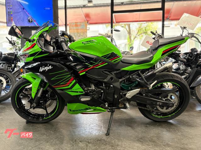 カワサキ Ninja ZX－25R SE アクラポビッチマフラー