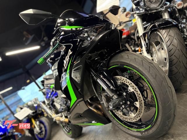 カワサキ Ninja ZX－6R ブラックグリーン トリックスター