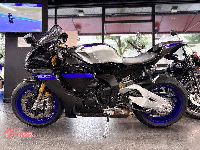 ヤマハ YZF－R1M フェンダーレス オーリンズ電子制御