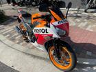 ホンダ ＣＢＲ２５０Ｒ　カスタムマフラー　ｄｏｍｉｎｏグリップ　アジャスタブルレバー　ヘルメットロックの画像（大阪府