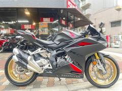 ホンダ　ＣＢＲ２５０ＲＲ　ゴールドホイール　カスタムミラースクリーン