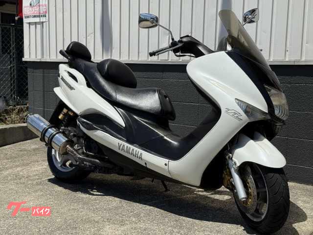 マジェスティ１２５Ｆｉ　ＢＥＡＭＳマフラー　社外リアサス　Ｖベルト新品　純正スペアキー有り