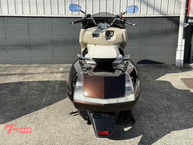 マグザムSG21J バイクシートクッション ブラックホワイト YAMAHA
