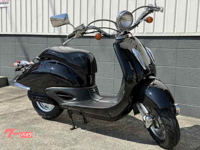 ジョーカー５０　ＡＦ４２　ボディー新品　タイヤ前後新品　バッテリー新品　Ｖベルト新品　エナメルシート