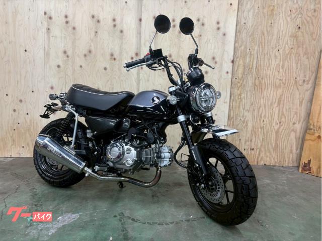 モンキー１２５　前後ローダウン　ハンドル改　武川マフラー　フェンダーレス　エア・フィルター　ドライバー型・キー　合鍵有　ゴールド・