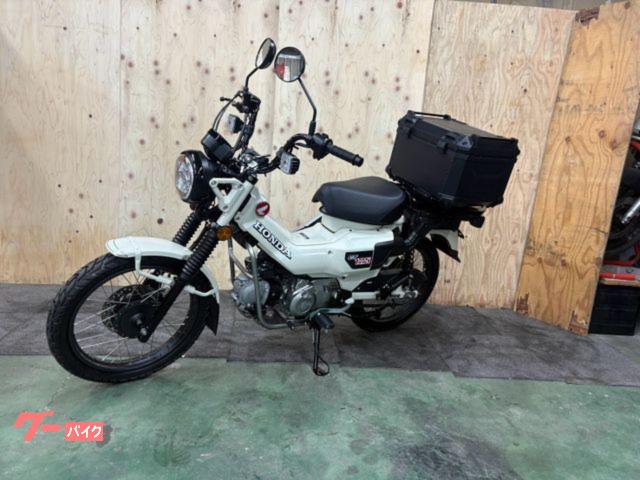 ホンダ CT125ハンターカブ リア・ボックス USB電源 純正合鍵有
