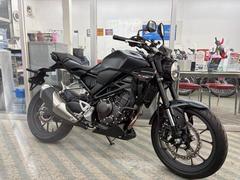 ホンダ　ＣＢ２５０Ｒ　スマホホルダー　倒立フォーク　ブラック　ＬＥＤヘッドライト　２０２３年モデル