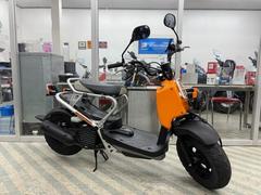 ホンダ　ズーマー　デラックス　ツートンシート　インジェクション　ライトカバー　スマホホルダー　前後タイヤ新品