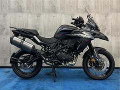 ＢＥＮＥＬＬＩ　ＴＲＫ５０２Ｘ　２０２３年モデル　ブラック