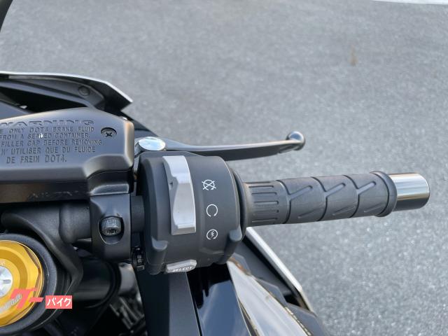 カワサキ Ninja ZX－25RSE 2024年モデル