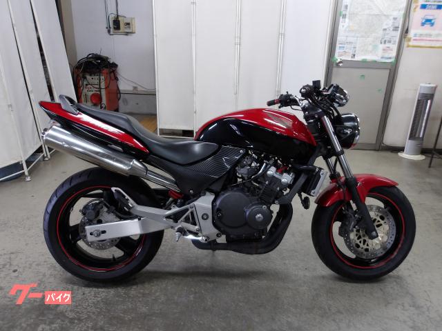 ＨＯＲＮＥＴ　２００６年モデル　キャブレター　水冷４気筒エンジン搭載