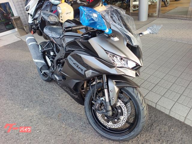 グレー×ブラックに変更 カワサキ】「Ninja ZX-6R」のカラー＆グラフィックを変更し9/27