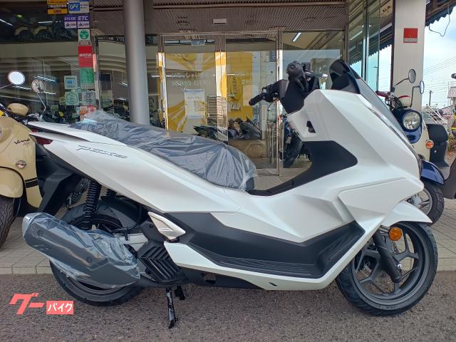 ＰＣＸ１６０　ホワイト　２０２５年モデル　新車
