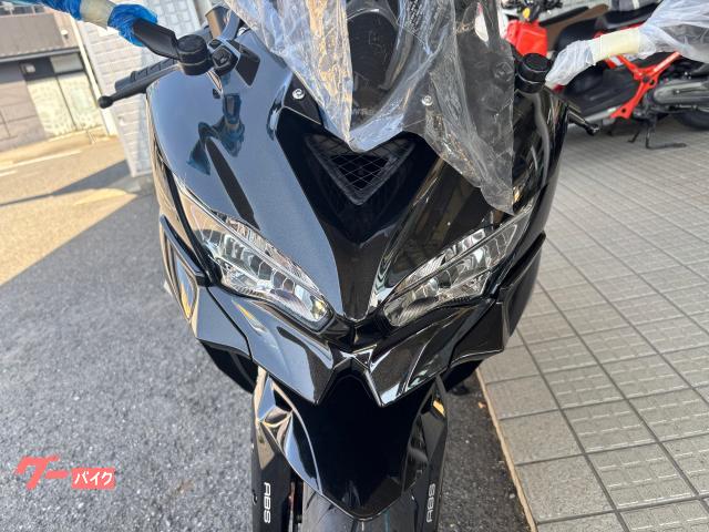 カワサキ Ninja ZX－25R SE 2027年モデル ブラック